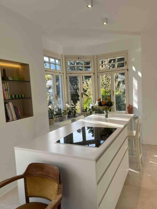 Laurelia Suites เมราโน ภายนอก รูปภาพ